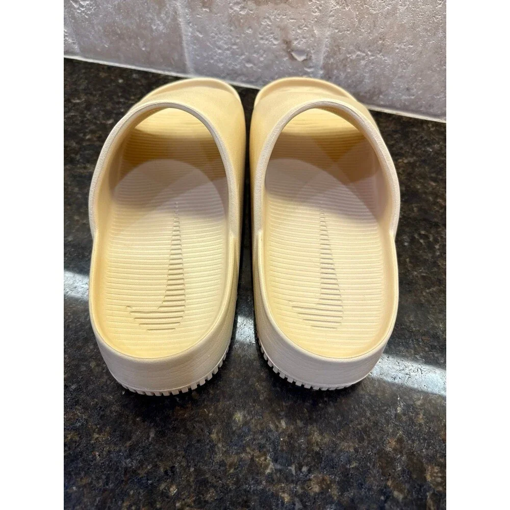 Nike Calm Slide Sesame Platform Sandals M 12 W 13 Like New